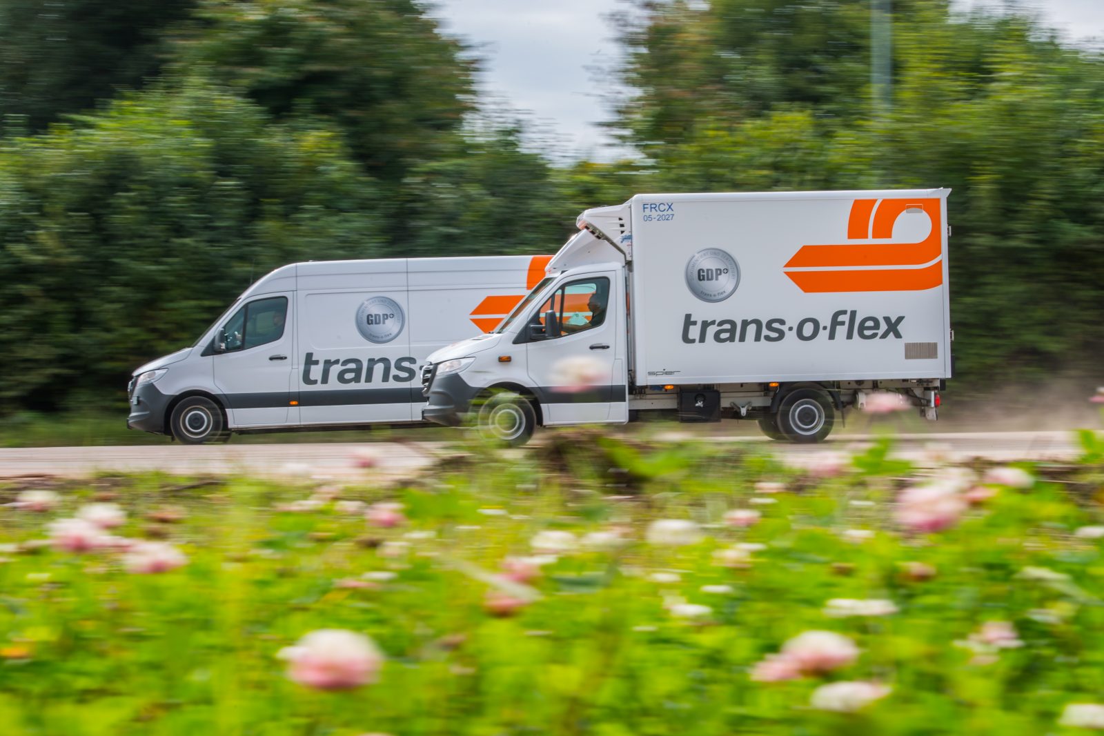 grundsteinlegung für den neuen trans-o-flex-standort in wildenfels trans-o-flex Auslieferfahrzeuge