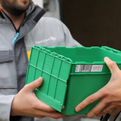 trans-o-flex_scl_msd_web Übergabe Mehrwegbox